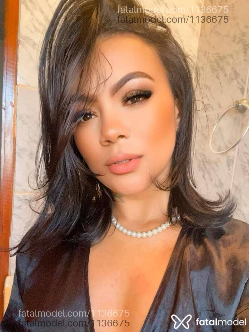 Acompanhante mulher morena (o) de olhos pretos - Gaby Matos
