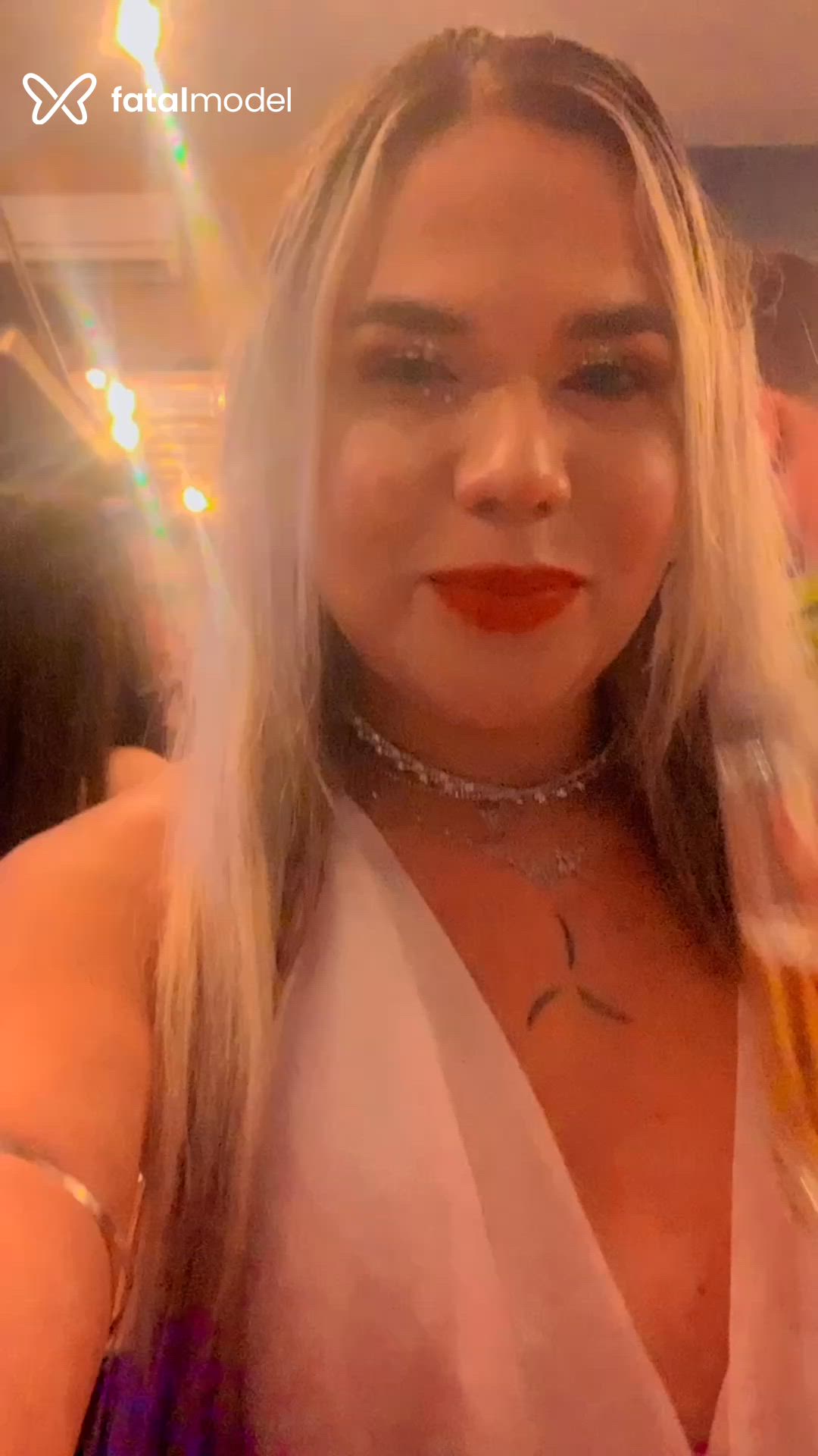 Acompanhante travesti loira (o) de olhos azuis - Angel Lavinia Acompanhante travesti loira (o) de olhos azuis - Angel Lavinia