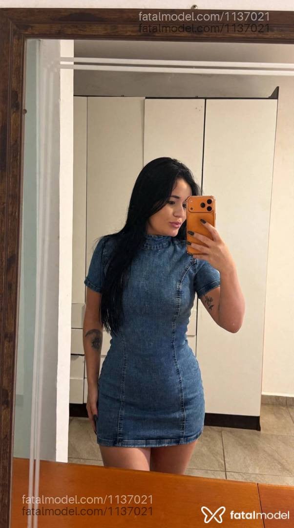 Acompanhante mulher morena (o) de olhos castanhos - KAREN