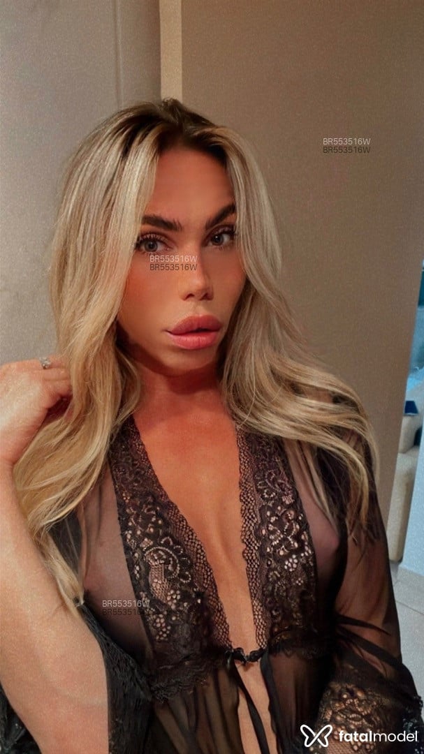 Acompanhante mulher trans loira (o) de olhos verdes em Criciúma - Tiffany Maldonado