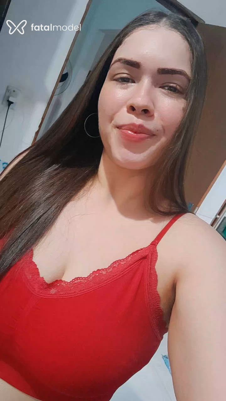 Acompanhante mulher loira (o) de olhos castanhos - Pallmer Zamora Acompanhante mulher loira (o) de olhos castanhos - Pallmer Zamora