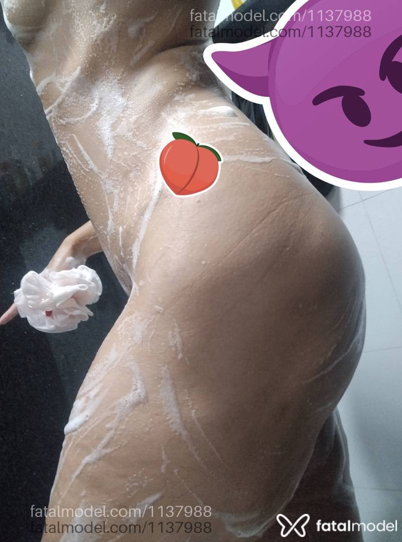 Acompanhante mulher com cabelo castanho de olhos castanhos em São João da Boa Vista Acompanhante mulher com cabelo castanho de olhos castanhos em São João da Boa Vista - Vick Love