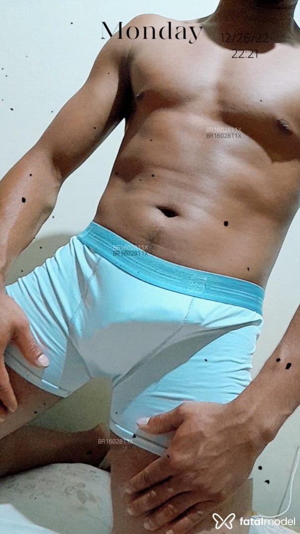 Acompanhante homem morena (o) de olhos castanhos em Mineiros Acompanhante homem morena (o) de olhos castanhos em Mineiros - Patrick