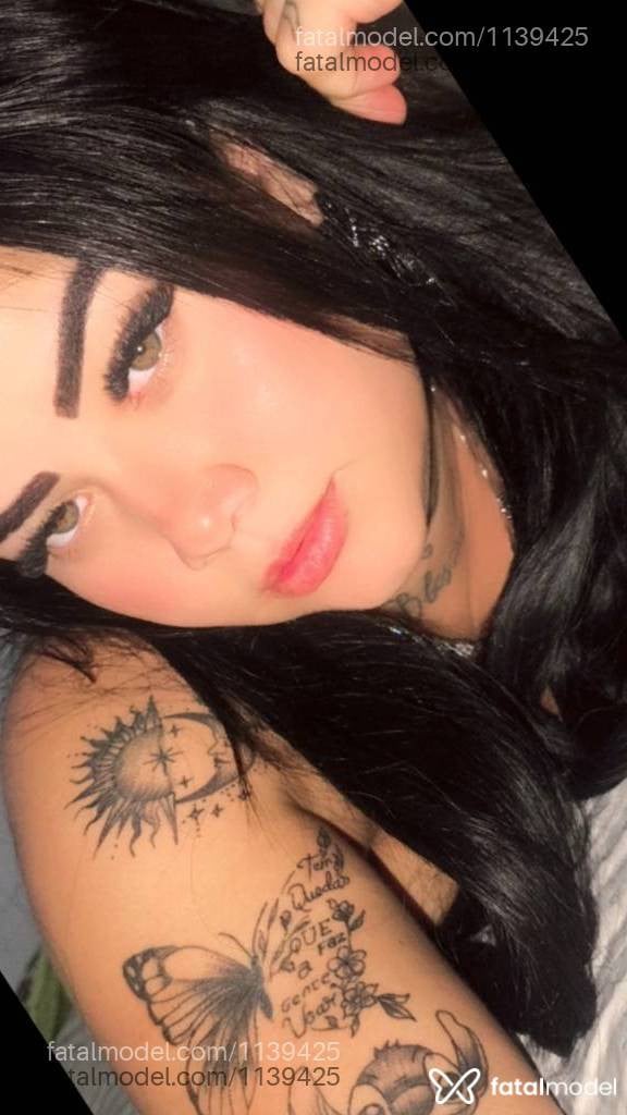 Acompanhante mulher morena (o) de olhos verdes em Aracruz - Zahara