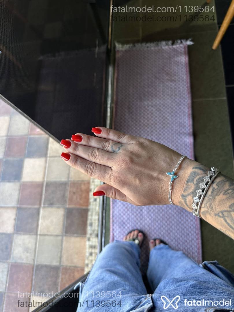 Acompanhante mulher loira (o) de olhos castanhos em Acreúna - Priincesa