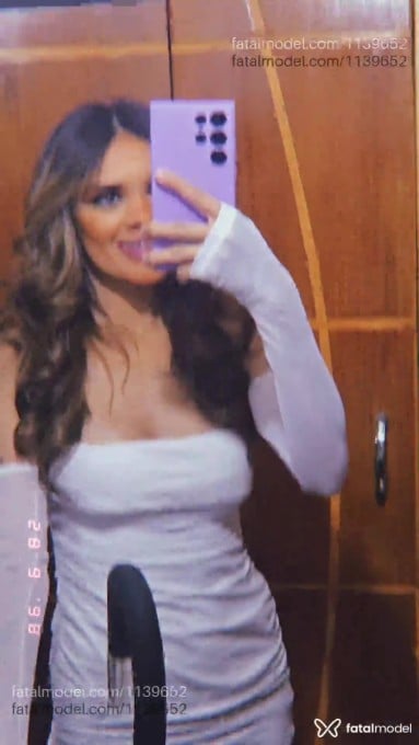 Acompanhante mulher com cabelo castanho de olhos castanhos em São Paulo - Carolzinha