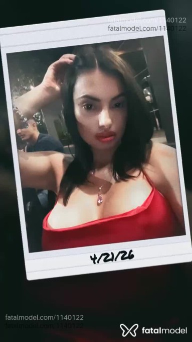 Acompanhante mulher morena (o) de olhos pretos em Palotina Acompanhante mulher morena (o) de olhos pretos em Palotina - Laura