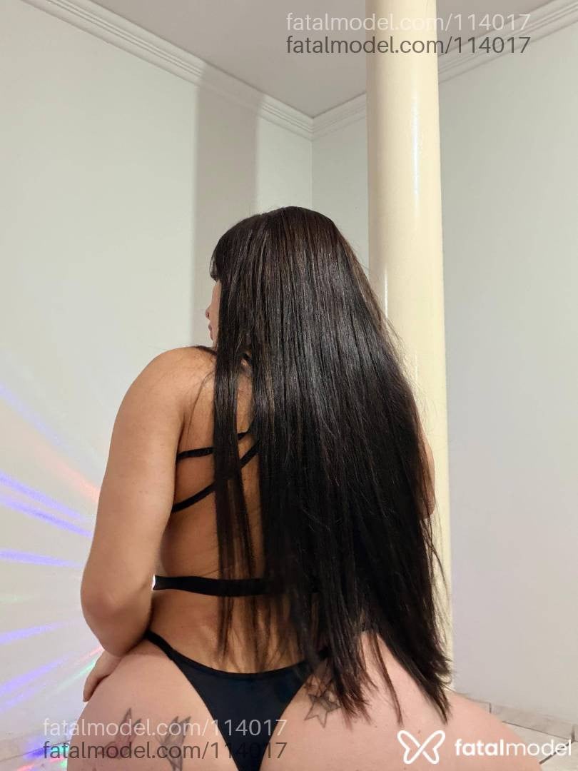 Acompanhante travesti com cabelo castanho de olhos castanhos em Eunápolis Acompanhante travesti com cabelo castanho de olhos castanhos em Eunápolis - Keite