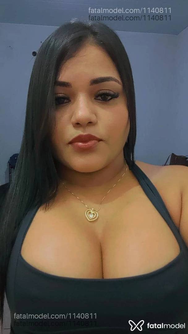 Acompanhante mulher morena (o) de olhos pretos - Catarina