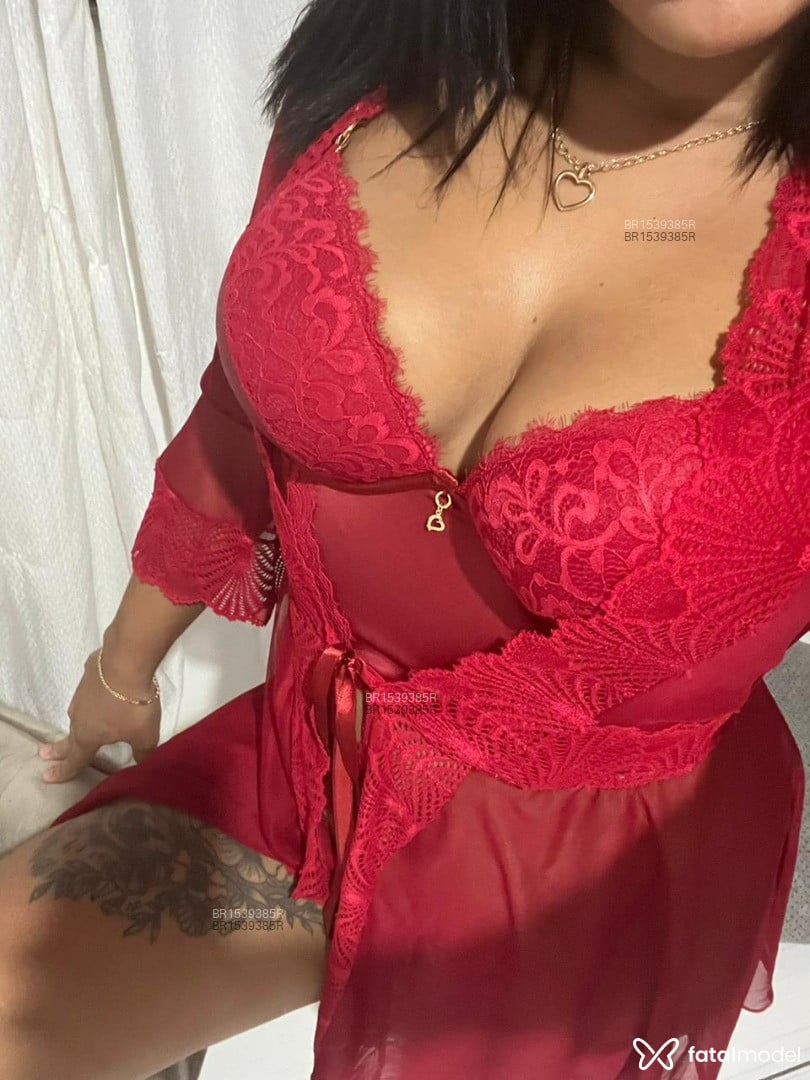 Acompanhante mulher morena (o) de olhos castanhos em Várzea Grande - Morena tatuada