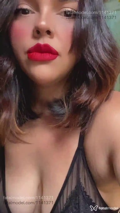 Acompanhante mulher morena (o) de olhos castanhos em Paranavaí - Ingrid paulista