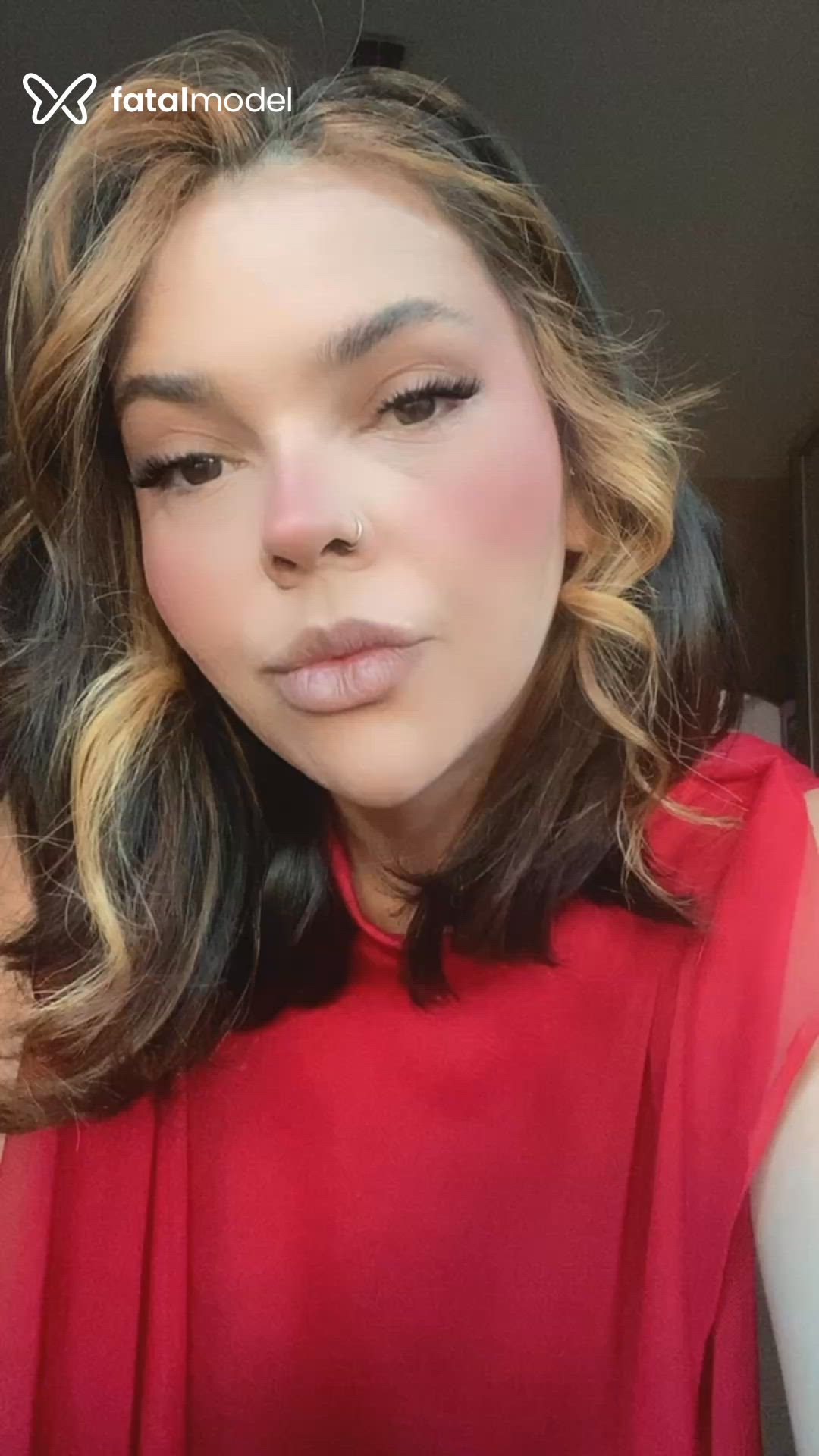 Acompanhante mulher morena (o) de olhos castanhos - Ingrid paulista Acompanhante mulher morena (o) de olhos castanhos - Ingrid paulista