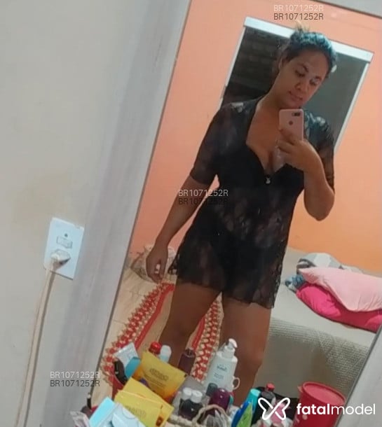 Acompanhante mulher morena (o) de olhos castanhos - Cristina