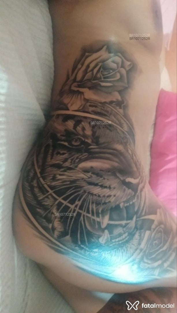 Acompanhante mulher morena (o) de olhos castanhos - Cristina