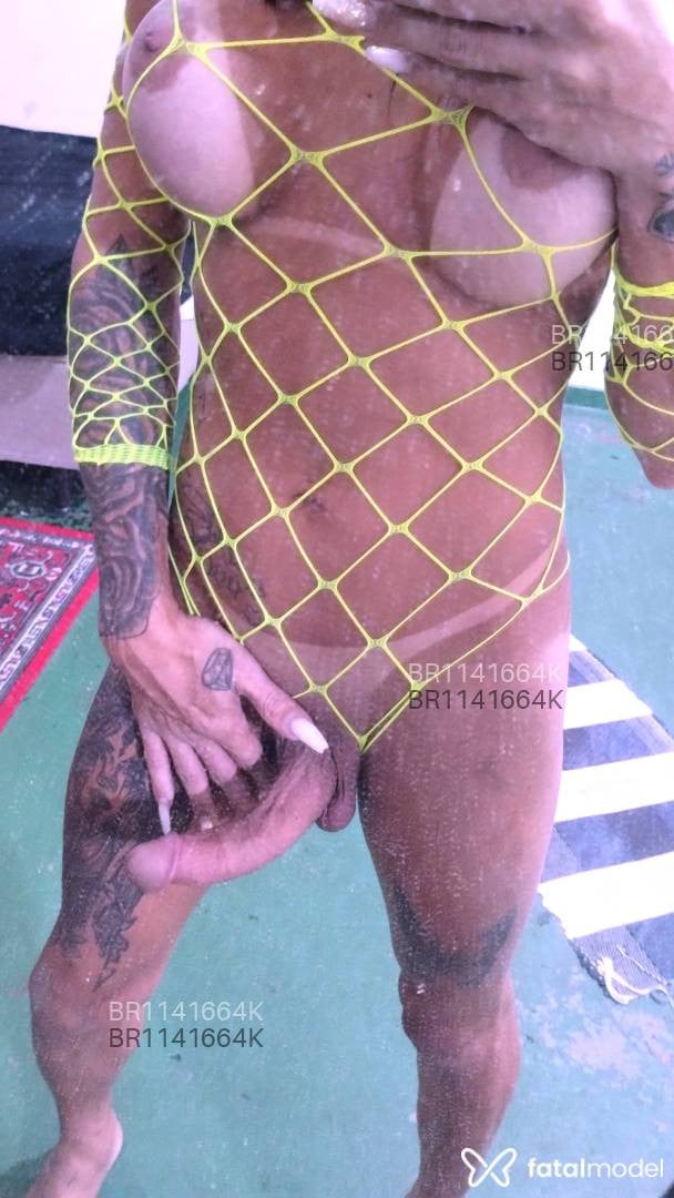 Acompanhante travesti morena (o) de olhos castanhos em Rio de Janeiro - Anney