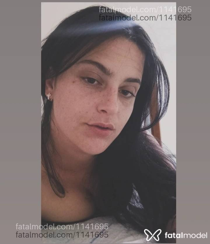 Acompanhante mulher com cabelo castanho de olhos castanhos em Medianeira - Maria Alice