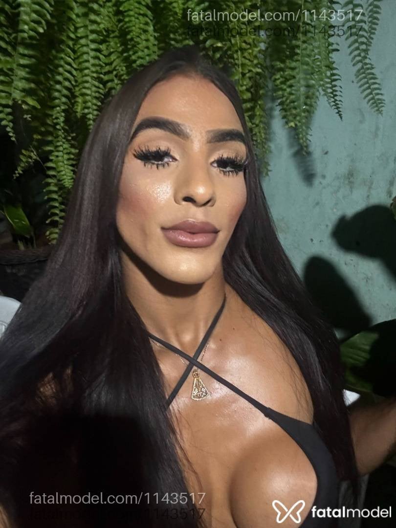 Acompanhante travesti morena (o) de olhos castanhos - Laryssa chandelly Acompanhante travesti morena (o) de olhos castanhos - Laryssa chandelly