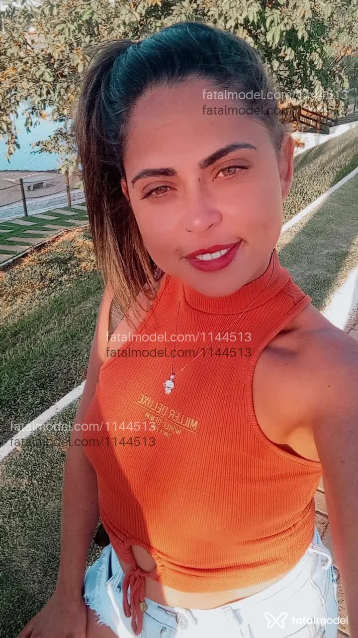 Acompanhante mulher loira (o) de olhos verdes em Urutaí Acompanhante mulher loira (o) de olhos verdes em Urutaí - Elendelicinha