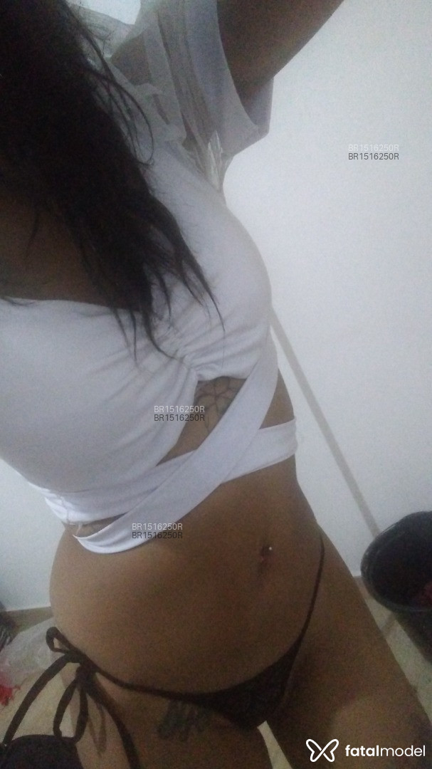 Acompanhante mulher morena (o) de olhos castanhos em Londrina - LulySapeka