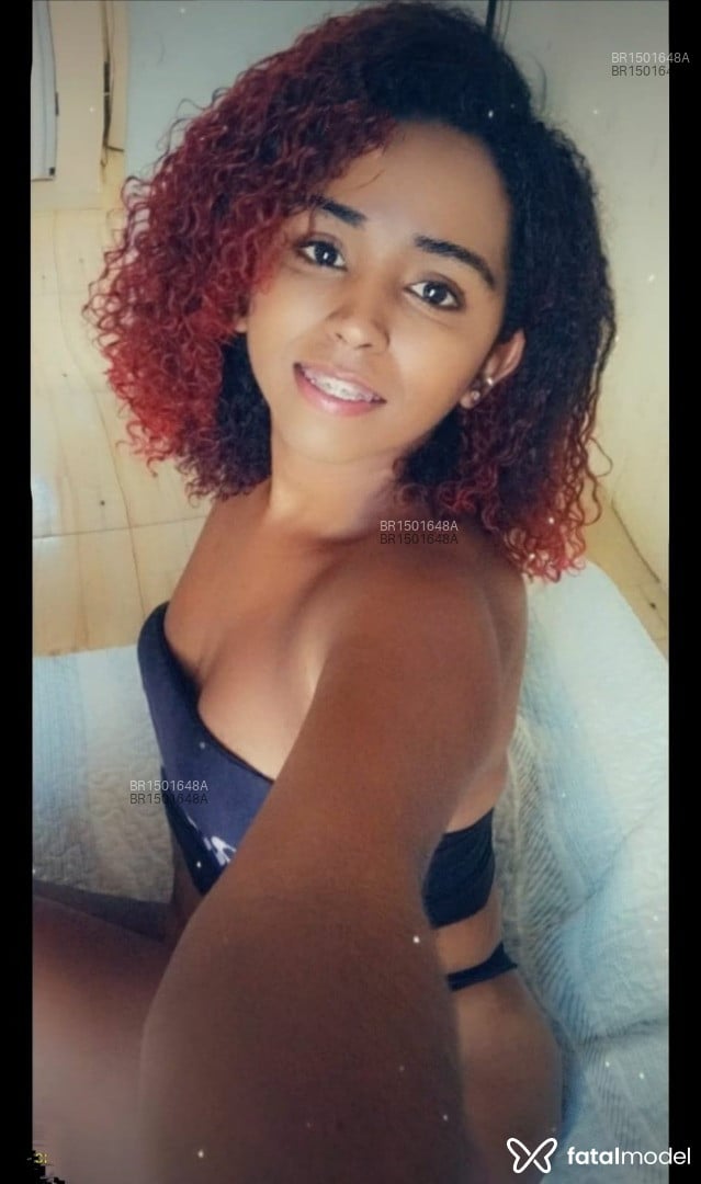 Acompanhante travesti ruiva (o) de olhos mel em Petrolina - Bianca souza