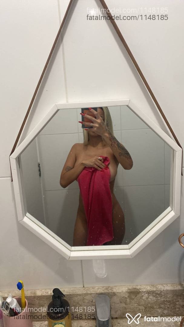 Acompanhante mulher com cabelo castanho de olhos castanhos - Yarin