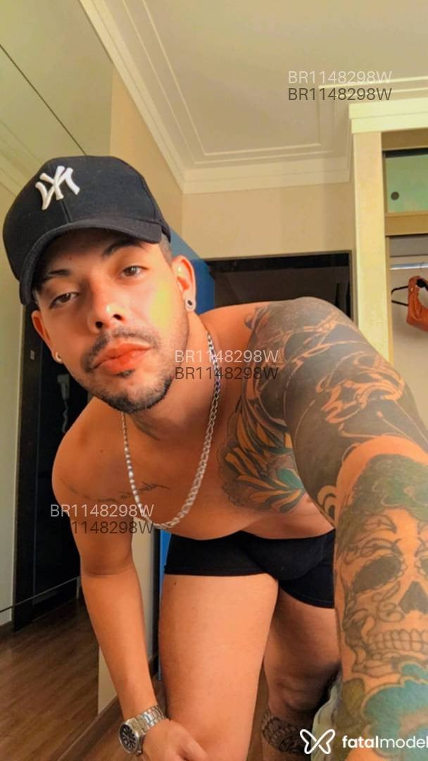 Acompanhante homem morena (o) de olhos castanhos em Belo Horizonte Acompanhante homem morena (o) de olhos castanhos em Belo Horizonte - Yago lopes