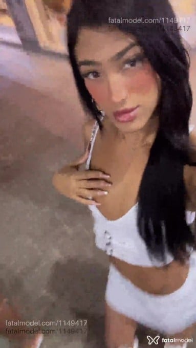 Acompanhante mulher trans com cabelo castanho de olhos castanhos em Vitória - Jade Frazão