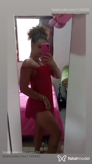 Acompanhante mulher com cabelo castanho de olhos castanhos em Uberaba - Rebeccasapecca