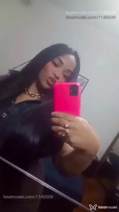 Acompanhante mulher morena (o) de olhos pretos em Bagé - Lorena