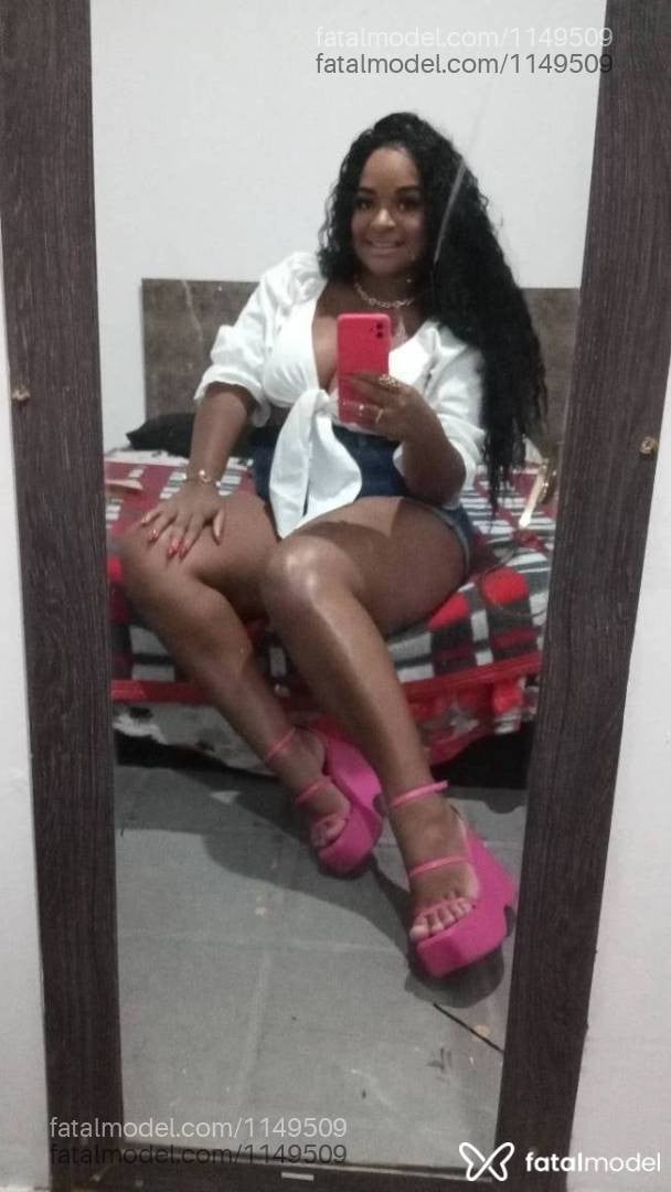 Acompanhante mulher morena (o) de olhos pretos em Bagé - Lorena