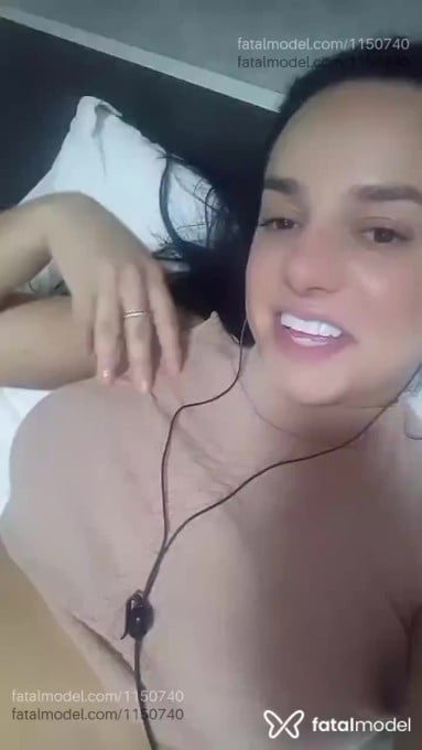 Acompanhante mulher trans morena (o) de olhos castanhos em Carazinho - Amanda Lopez