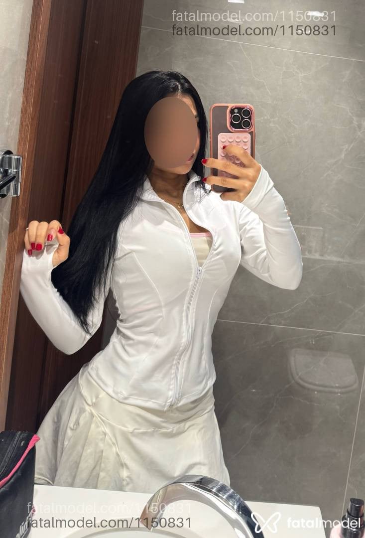 Acompanhante mulher com cabelo castanho de olhos mel em Belo Horizonte - Hanna Lopes