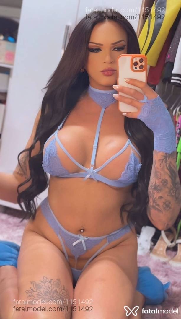 Acompanhante mulher trans morena (o) de olhos castanhos - Jasmyne Leandra
