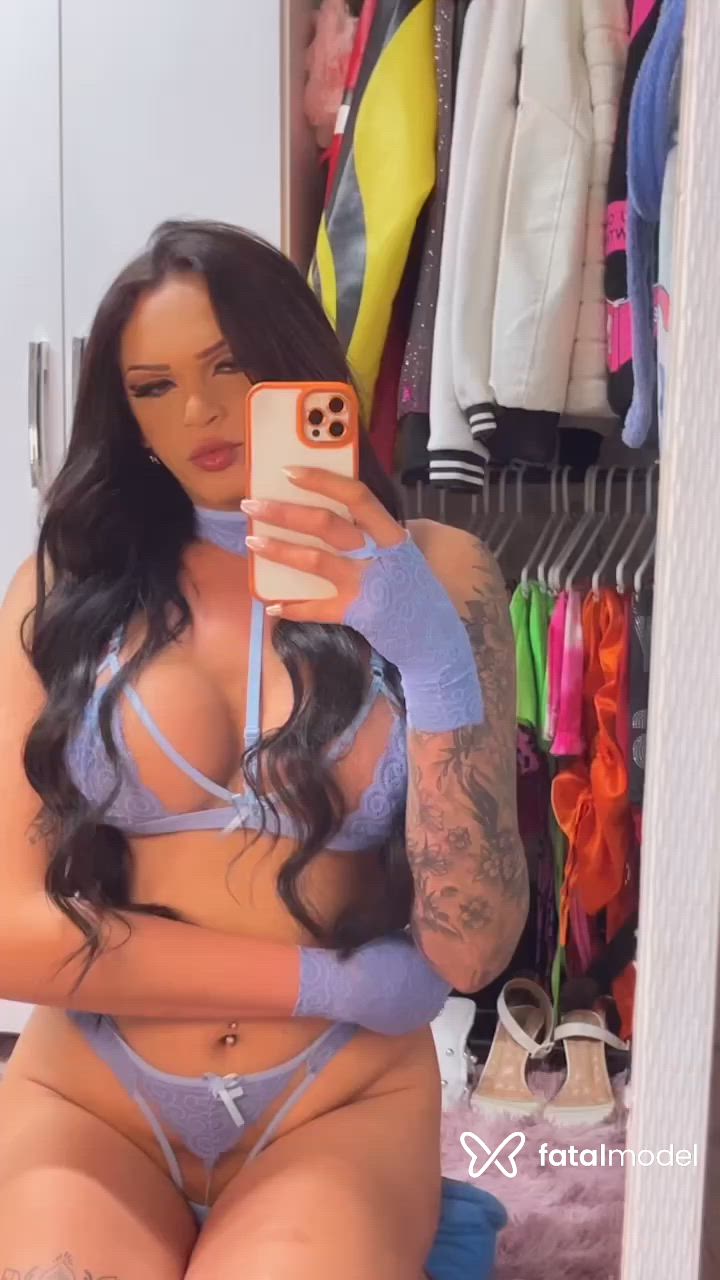 Acompanhante mulher trans morena (o) de olhos castanhos - Jasmyne Leandra