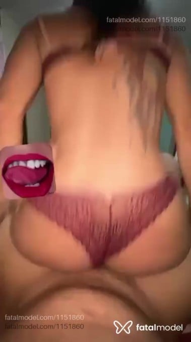 Acompanhante travesti com cabelo castanho de olhos castanhos em Cataguases - Izadora herrera