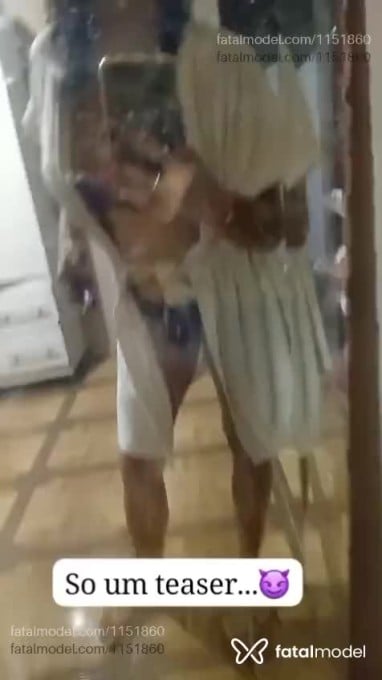 Acompanhante travesti com cabelo castanho de olhos castanhos em Cataguases - Izadora herrera