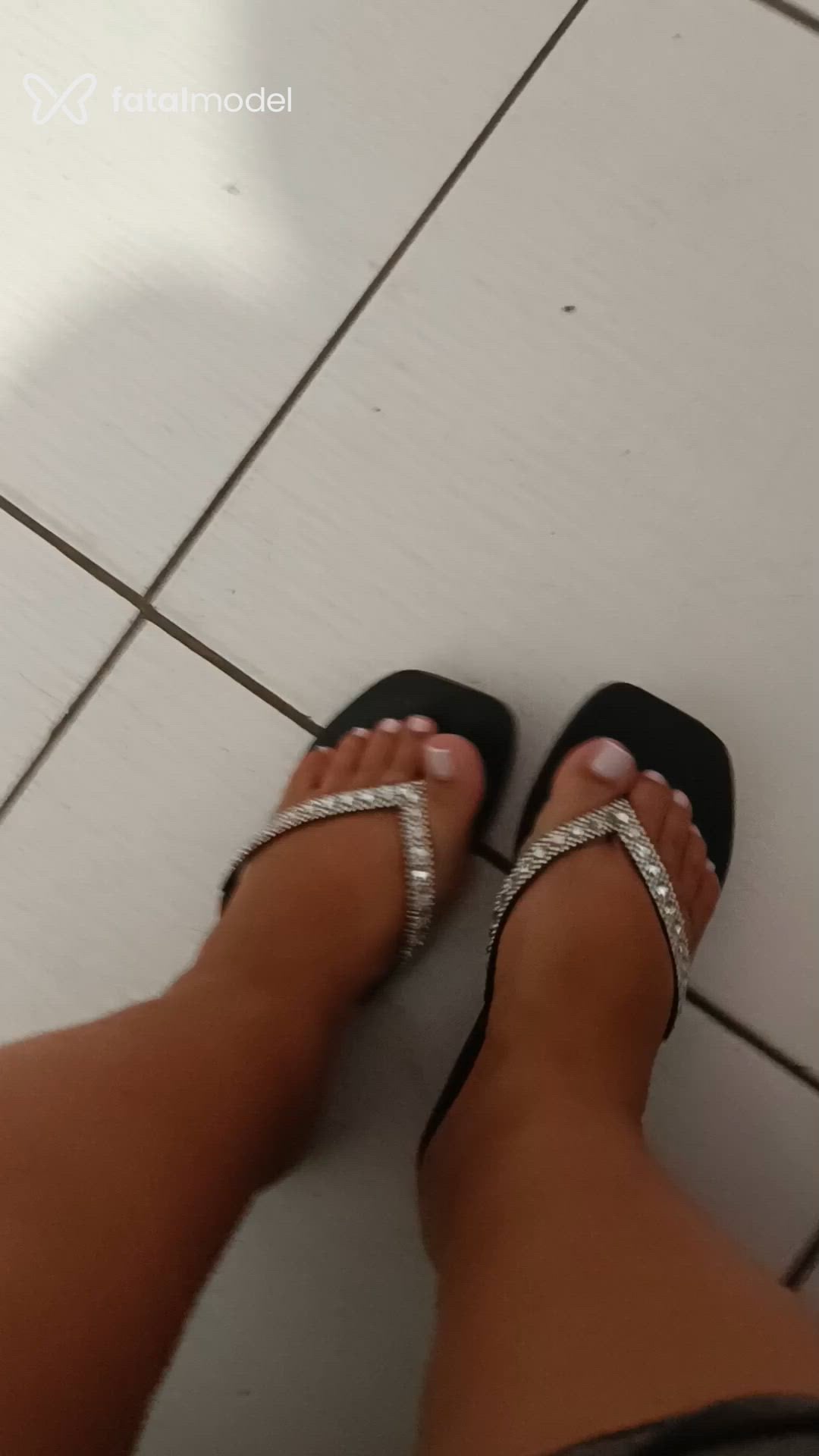 Acompanhante mulher morena (o) de olhos verdes - Kamila Melo