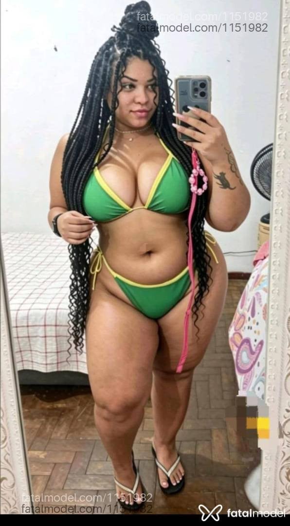 Acompanhante mulher morena (o) de olhos verdes em Contagem - Kamila Melo