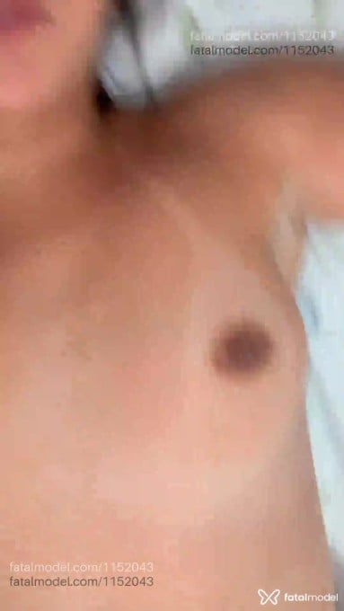 Acompanhante mulher com cabelo castanho de olhos mel em Bertioga - Jhenifer