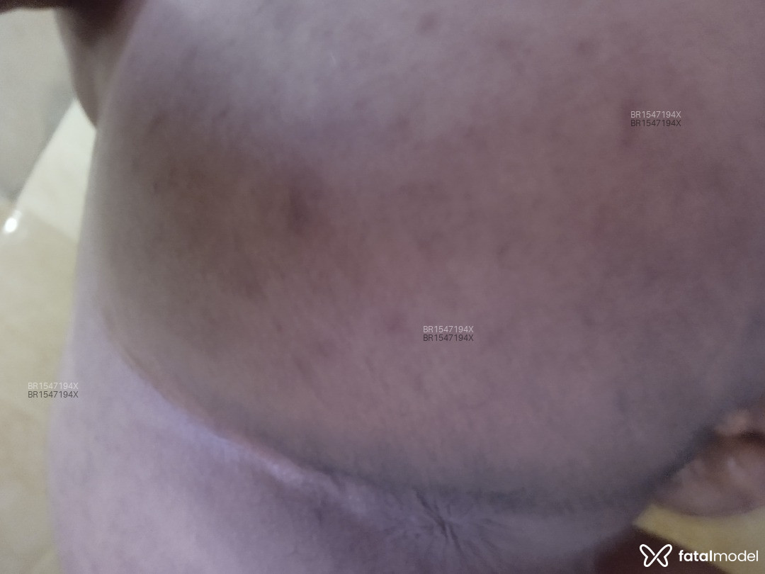 Acompanhante homem morena (o) de olhos castanhos em Barreiras Acompanhante homem morena (o) de olhos castanhos em Barreiras - Venâncio
