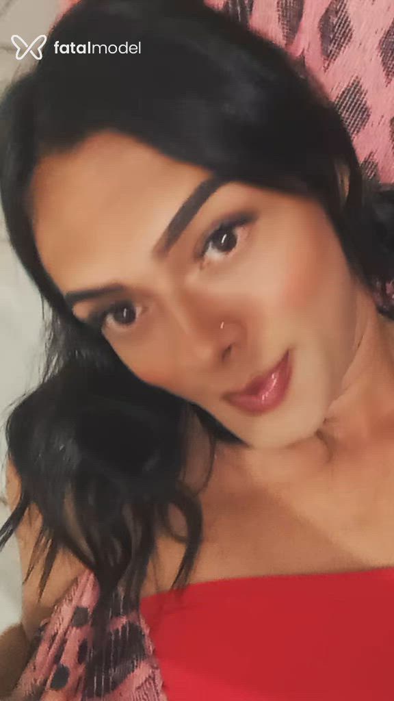 Acompanhante travesti morena (o) de olhos castanhos - Ellem Acompanhante travesti morena (o) de olhos castanhos - Ellem