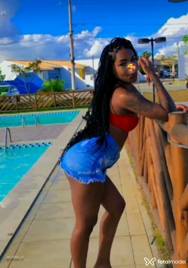 Acompanhante mulher morena (o) de olhos castanhos em Vitória da Conquista - Cleópatra