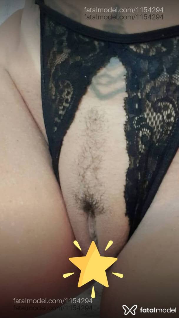Acompanhante mulher com cabelo castanho de olhos castanhos - Sheyla