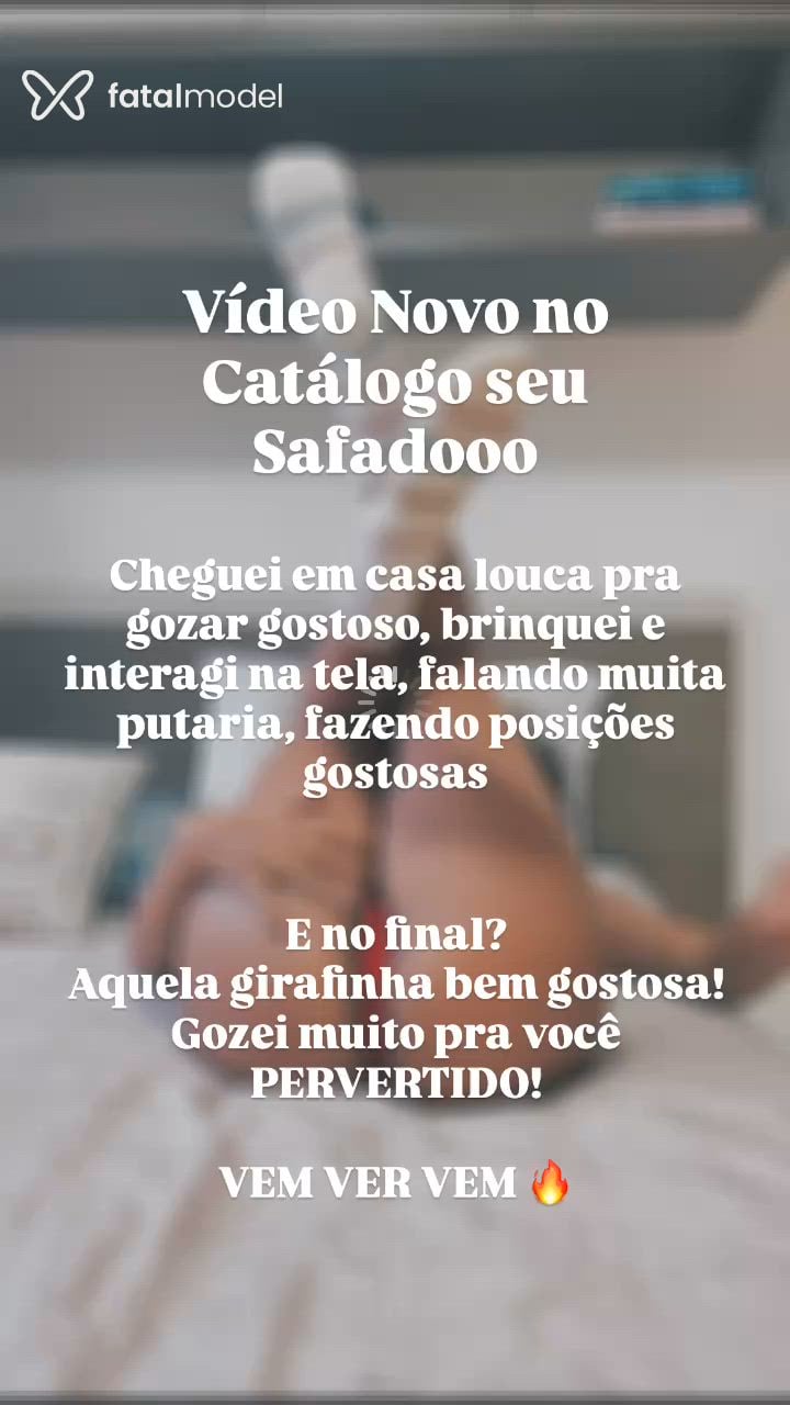 Acompanhante mulher com cabelo castanho de olhos verdes - Pietra