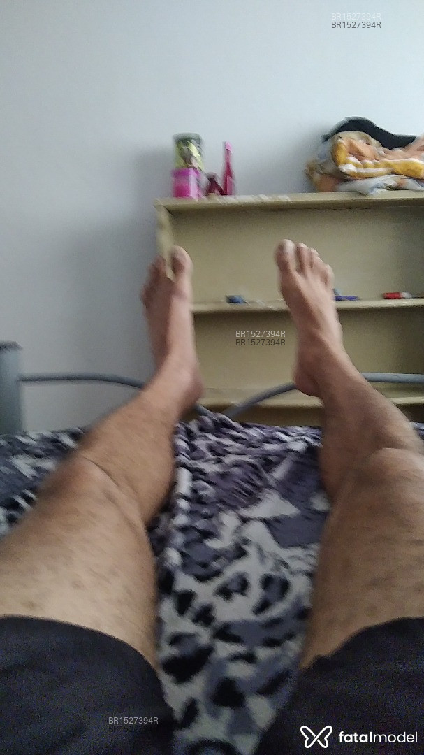 Acompanhante homem com cabelo grisalho de olhos mel em Itaboraí - Biell Verthein