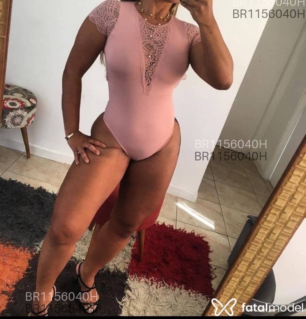 Acompanhante mulher com cabelo castanho de olhos castanhos em Teresópolis - Kelly