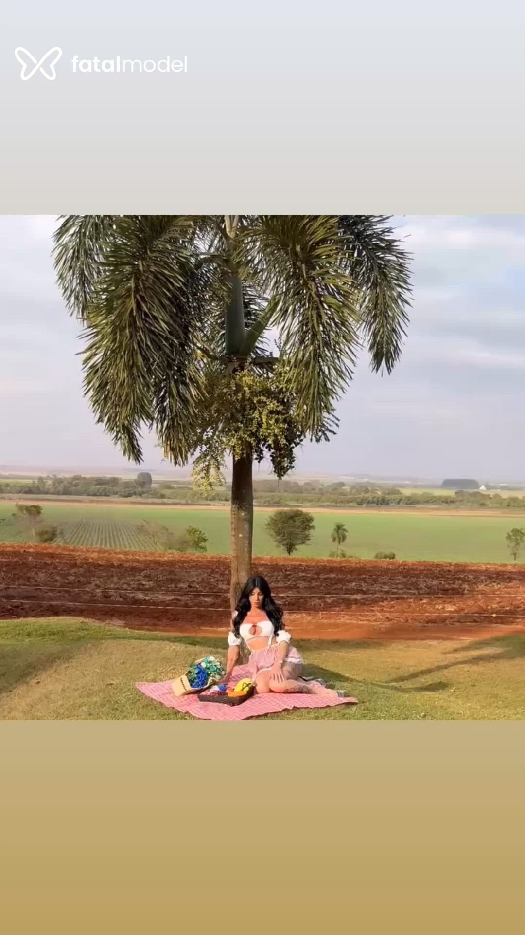 Acompanhante travesti morena (o) de olhos castanhos - Kamyla Ribeiro