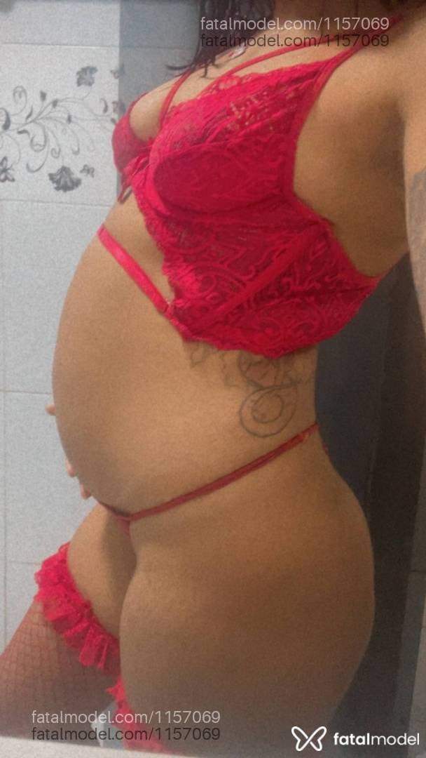 Acompanhante mulher morena (o) de olhos castanhos - Lara Lins