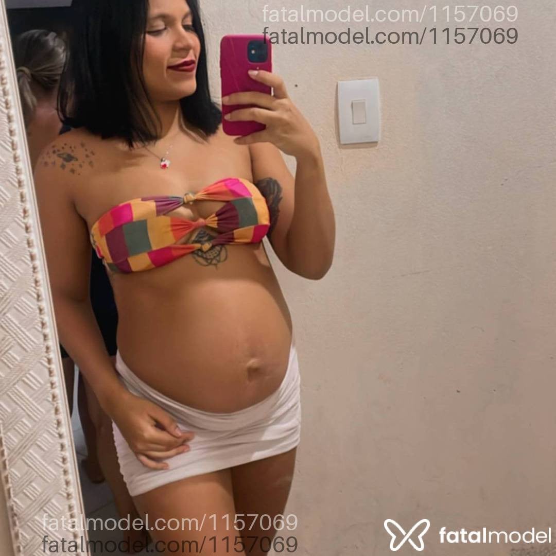 Acompanhante mulher morena (o) de olhos castanhos - Lara Lins