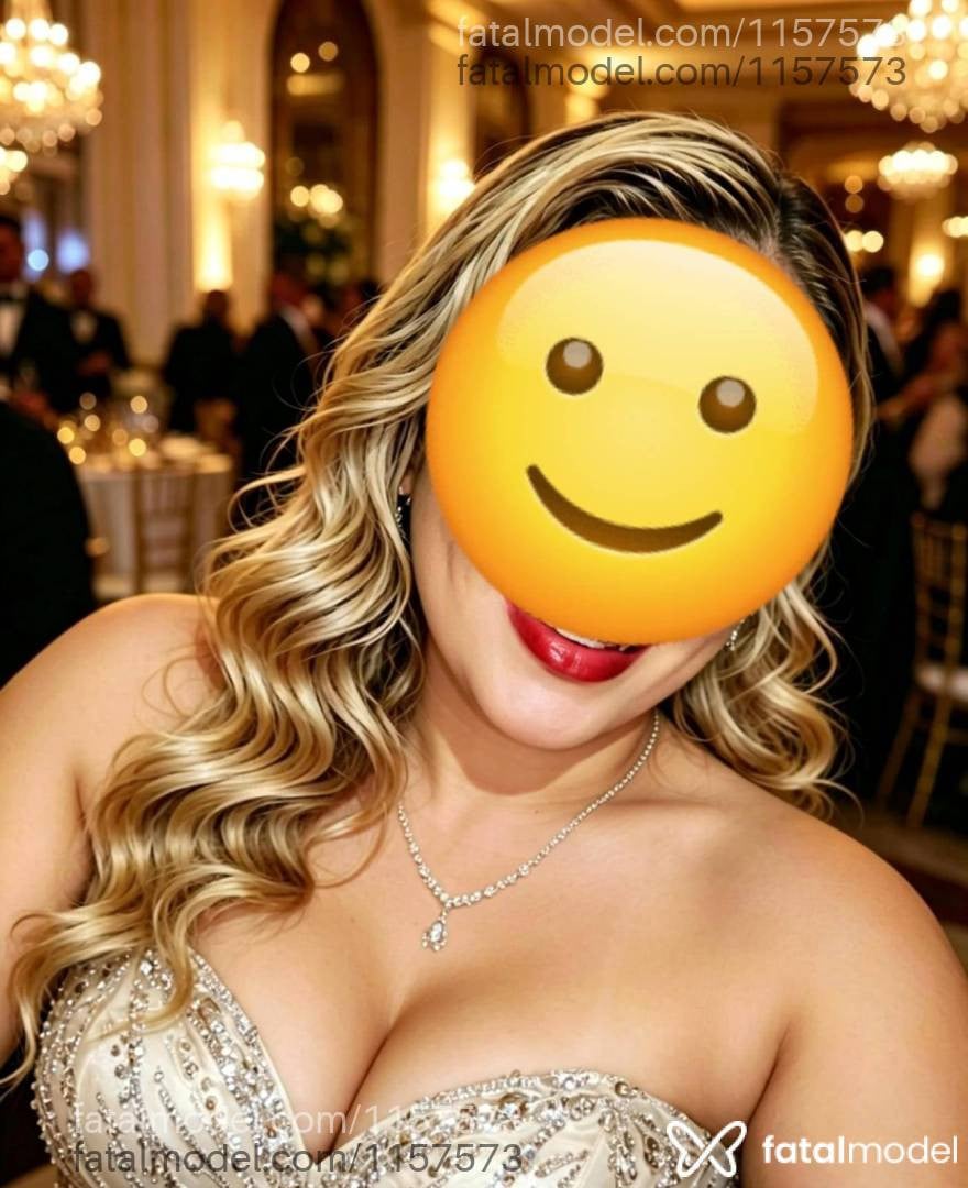 Acompanhante mulher loira (o) de olhos castanhos em Vilhena - Manu Ella
